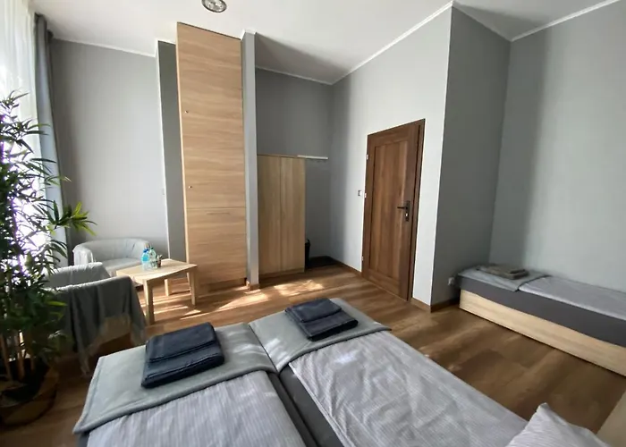 بيت شباب Rynek22